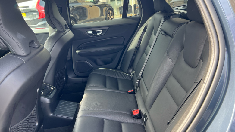 Volvo V60 2.0 T6 [350] PHEV Plus Dark 5dr AWD Auto Estate